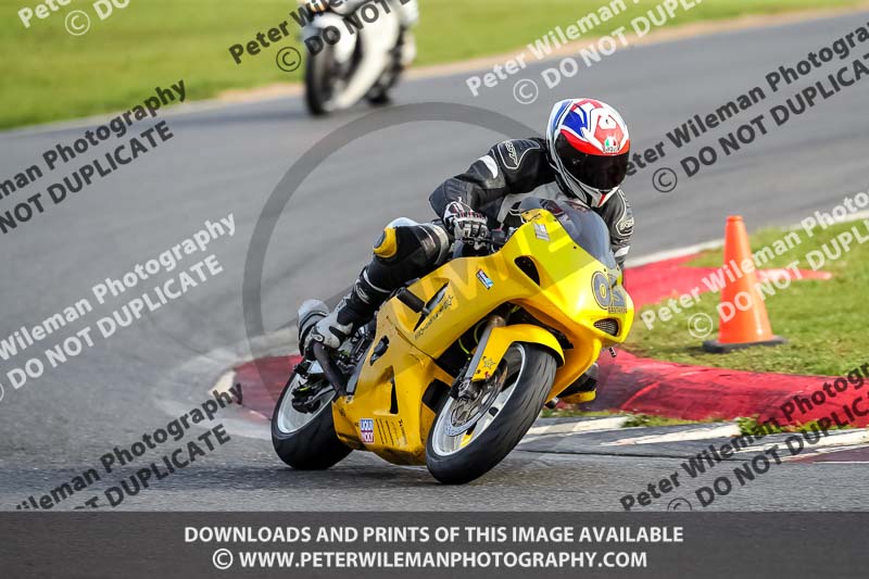 enduro digital images;event digital images;eventdigitalimages;no limits trackdays;peter wileman photography;racing digital images;snetterton;snetterton no limits trackday;snetterton photographs;snetterton trackday photographs;trackday digital images;trackday photos